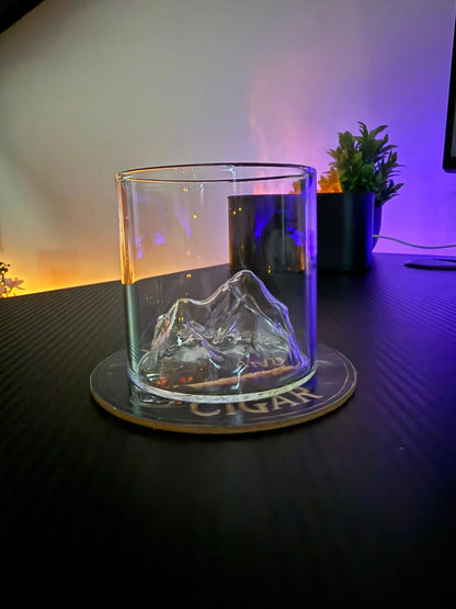 The Gentleman's Plate – Whiskey & Cigar